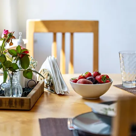 Zu Hause Auf Zeit Διαμέρισμα